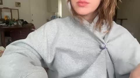 candysayscum online show from October 5, 10:07 pm