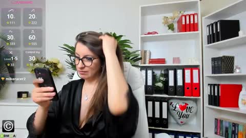 Snapshot of candywesst chatting on February 28, 11:58 am Candy My pleasure its in your hands online show from February 28, 11:58 am