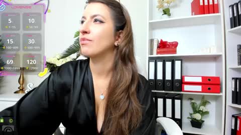 Snapshot of candywesst chatting on September 26, 10:08 am Candy My pleasure its in your hands online show from September 26, 10:08 am