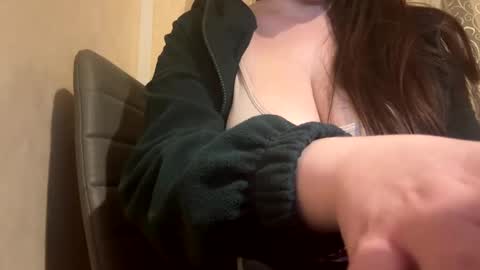 CandyXDiamond online show from February 25, 8:41 pm