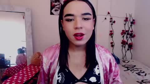 candyy_doll_ online show from April 21, 8:01 pm