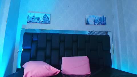 Aura  online show from February 3, 11:53 am