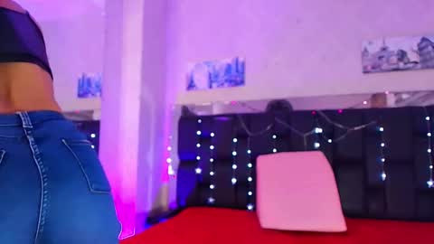 Aura  online show from March 11, 11:55 am