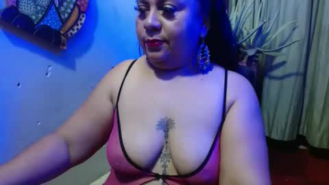 Snapshot of canelacollins chatting on February 10, 5:11 am CanelaCollins online show from February 10, 5:11 am