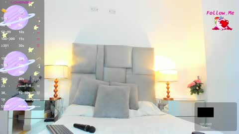 CANELA  online show from December 27, 8:39 pm