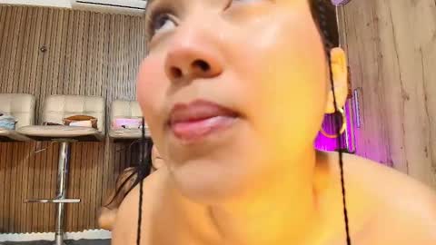 Sara online show from March 28, 11:43 am