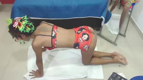 Snapshot of canella_hotx chatting on September 9, 4:39 pm Canela online show from September 9, 4:39 pm