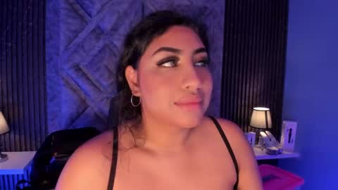 GABRIELA LOPEZ online show from October 1, 4:07 am