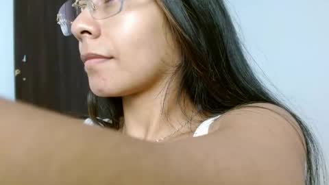 cannela sweet online show from May 9, 2:44 pm