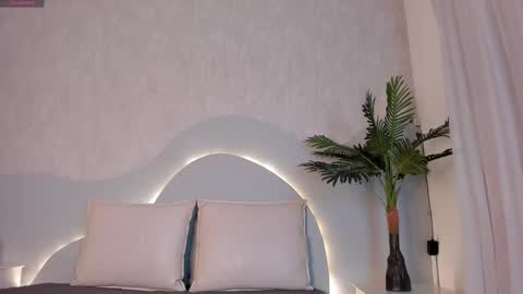 cannelasmith online show from March 4, 7:53 pm