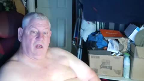 Snapshot of canoelicker69 chatting on September 10, 6:52 pm canoelicker69 online show from September 10, 6:52 pm