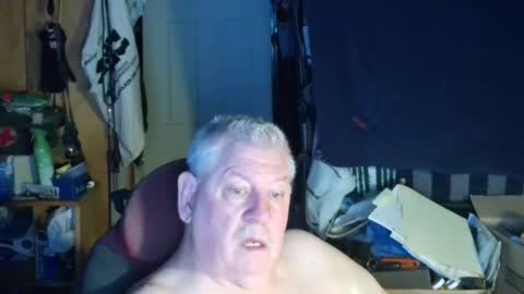 Snapshot of canoelicker69 chatting on September 30, 10:31 am canoelicker69 online show from September 30, 10:31 am