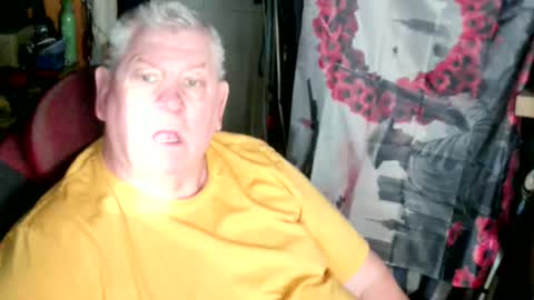 canoelicker69 online show from April 26, 12:47 pm