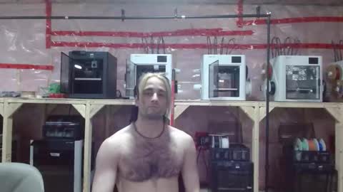 cantbereplaced online show from April 21, 10:23 pm