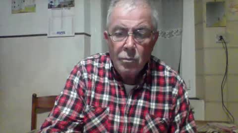 Snapshot of cantera577 chatting on October 22, 10:42 pm cantera577 online show from October 22, 10:42 pm