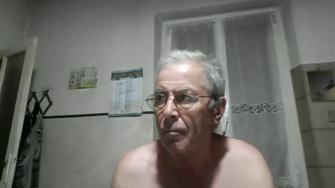 Snapshot of cantera577 chatting on June 23, 2:42 am cantera577 online show from June 23, 2:42 am