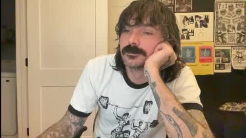 cantleavethehouse online show from November 30, 9:35 am