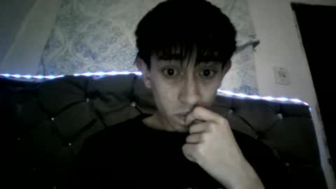 Snapshot of caos_mod chatting on May 27, 7:33 pm CAOS online show from May 27, 7:33 pm