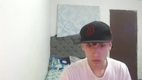 Snapshot of caos_mod chatting on June 13, 4:21 am CAOS online show from June 13, 4:21 am
