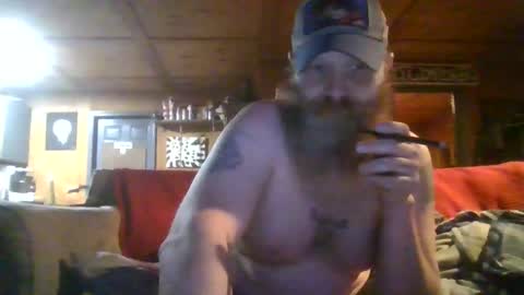 Snapshot of capchad1987 chatting on March 22, 3:10 am capchad1987 online show from March 22, 3:10 am