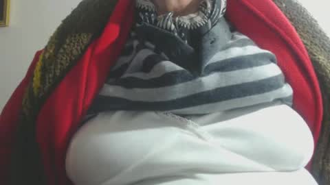 Cinzia  ex regina  online show from February 16, 8:22 pm