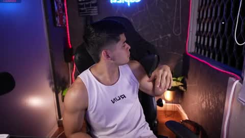 David Capizzi online show from April 23, 2:57 am