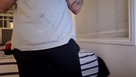 cappinrc8 online show from February 10, 3:43 am