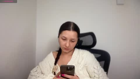 Emma online show from January 16, 3:13 pm