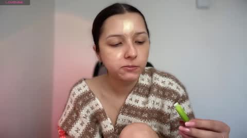 Emma online show from February 4, 10:32 am