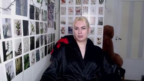 Snapshot of capricious00scorpio chatting on March 15, 3:51 pm Capricious Scorpio Afa online show from March 15, 3:51 pm