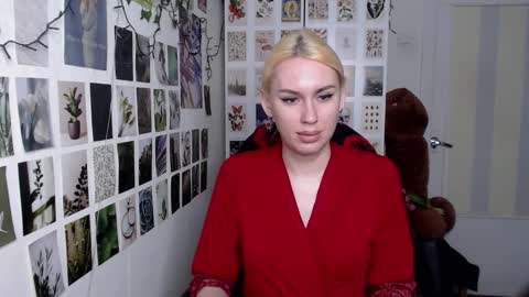 Snapshot of capricious00scorpio chatting on March 25, 12:22 pm Capricious Scorpio Afa online show from March 25, 12:22 pm