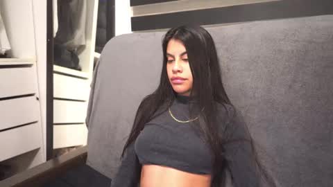 Miyah online show from December 22, 4:31 am