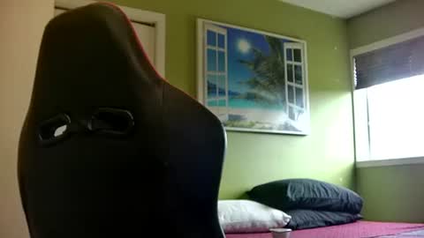 Snapshot of capricorne1965 chatting on December 20, 6:37 pm capricorne1965 online show from December 20, 6:37 pm