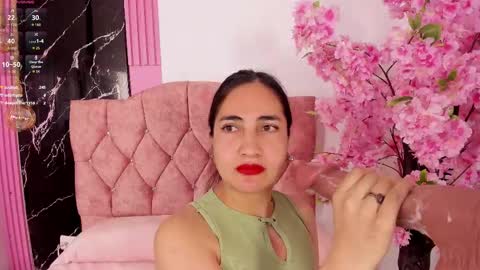 Snapshot of capricornio_16 chatting on September 27, 4:39 am CAPRICORNIO online show from September 27, 4:39 am