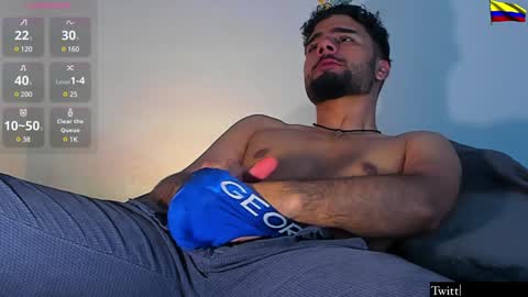 Snapshot of caprywilliams chatting on December 3, 6:37 am caprywilliams online show from December 3, 6:37 am