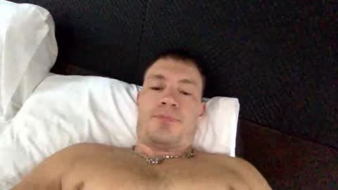 Snapshot of capt_oliver chatting on November 22, 5:06 am follow my twitter online show from November 22, 5:06 am