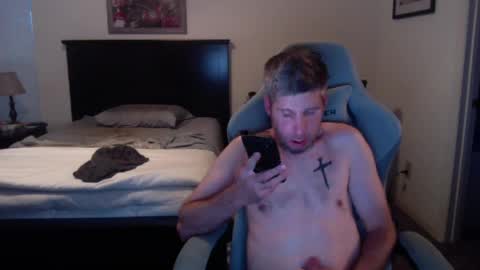 Snapshot of captmorgan30263 chatting on June 12, 12:42 am captmorgan30263 online show from June 12, 12:42 am