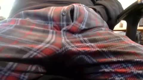 Snapshot of captnprop chatting on October 30, 12:39 pm Cap online show from October 30, 12:39 pm