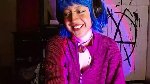 Amy online show from December 20, 7:15 am