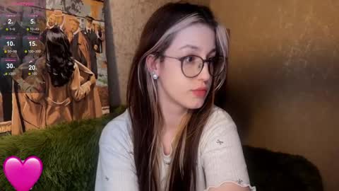 caramel_95 online show from April 11, 6:56 pm