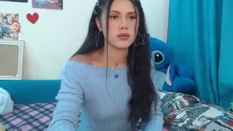      ing  online show from April 25, 1:52 am