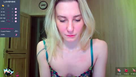 caramel online show from October 23, 8:18 pm