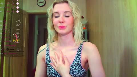 caramel online show from April 11, 10:03 pm