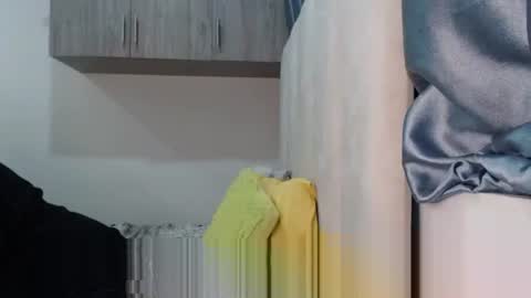 Snapshot of caramelbbe chatting on March 5, 6:45 pm fifi online show from March 5, 6:45 pm