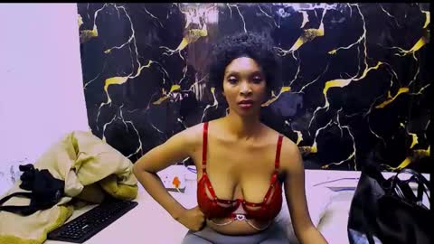 caramelminxx_ online show from June 10, 8:02 am