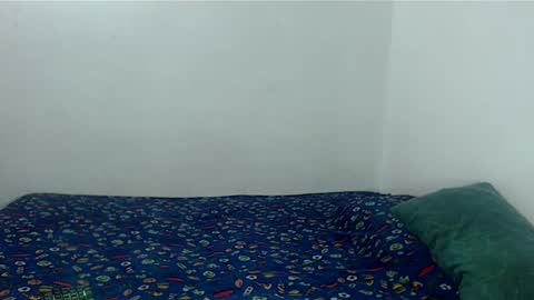 carapalida9008 online show from November 25, 1:44 pm