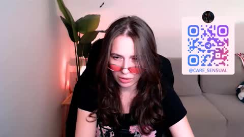 Mary online show from September 22, 12:51 pm