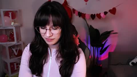 Mary online show from March 31, 9:48 pm