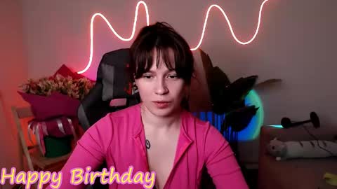 Mary online show from April 15, 7:43 pm