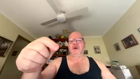 careroz online show from July 22, 1:41 am